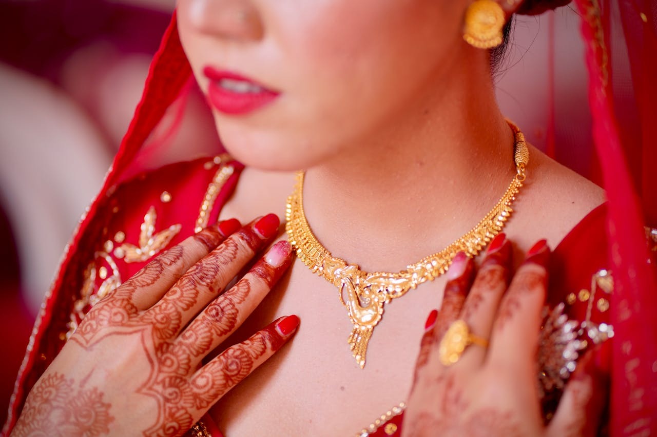 Chandukaka Saraf Jewels Mangalsutra Festival